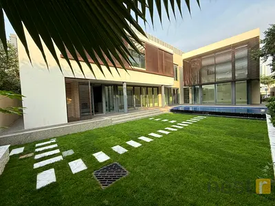 Luxury 5BR Villa with Private Pool | Vacant