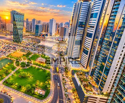 Full open view make space Prime location fully glasses master room1 parking free exit to Dubai