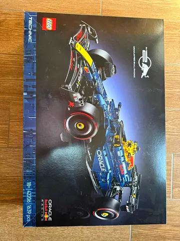 LEGO Technic 42106 Red Bull Racing RB14 - assembled once