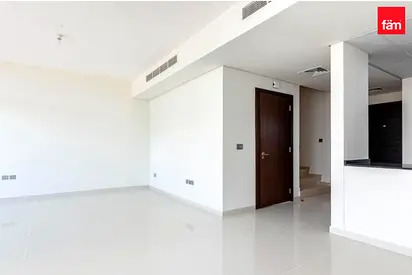 Single Row | Close To Pool | Facing Garden