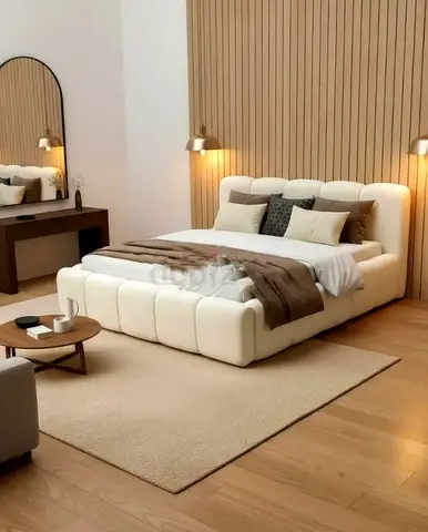 Modern Design King Size Luxury Fabric Bed with Spring Mattress