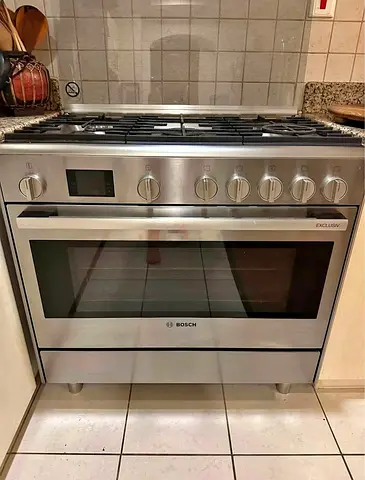 Bosch 6series Electric & Gas Combination Cooker 90cm