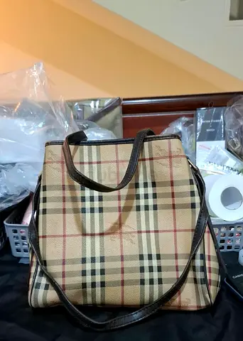 Original preloved burberry tote