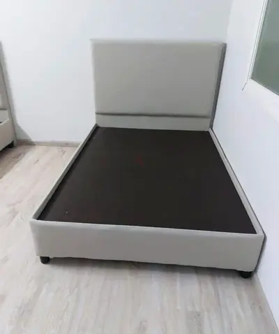 Luxury Upholstered Fabric Bed Frame For Sale. 180*200 King Size Bed Set For Sale