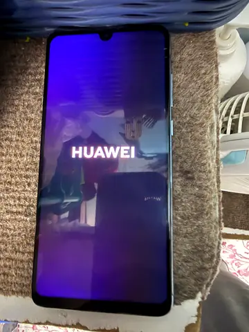 Huawei smartphone p30 - good working condition