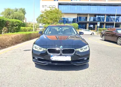 2018 BMW 318i GCC Spec – Excellent Condition, Low Mileage