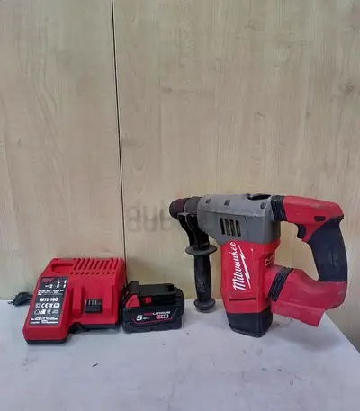 MILWAUKEE 2715-20 ROTARY HAMMER DRILL 18V B.L