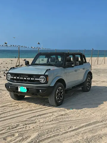 Ford Bronco Outer Banks 2023 American Specs