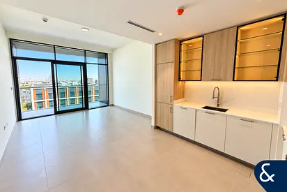 High Floor | Built-in Appliances | Brand New
