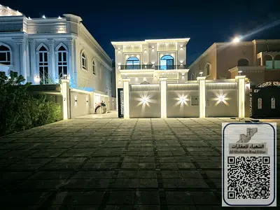 فيلا سكنى تجارى فاخره للبيع بأرقى مناطق عجمان بالمويهات1 .