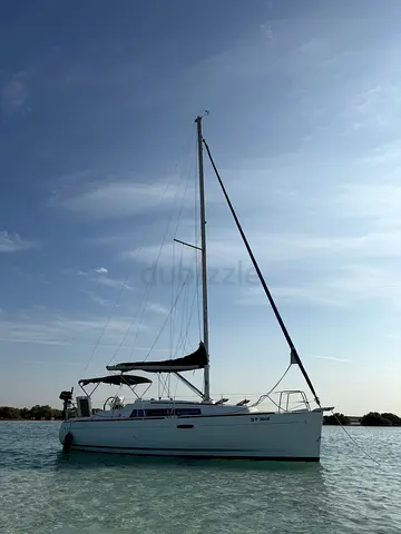 Benetau Oceanis 31 - Sailboat 2011