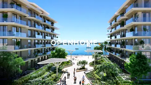 Contemporary Waterfront Haven-Refined Lifestyle Amenities