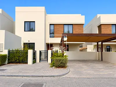 Modern Villa | Prime Location | Next to Corner