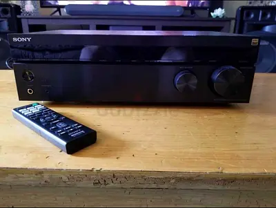 Sony Av receiver with 5.1 speaker set