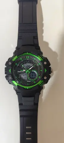 Black and Green Sport Digital-Analog Watch, new condition