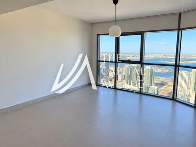 High Floor | Sea + Mangrove View | Maid's room