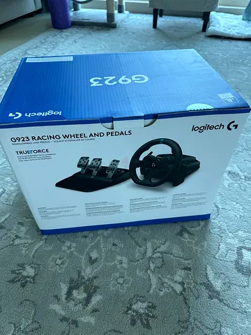 Logitech G923 Racing Wheel and Pedals