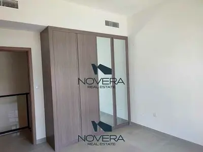 READY TO MOVE -FREE HOLD - MORTGAGE APPROVED