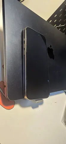 Iphone 16pro..!