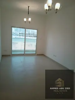 An excellent, spacious apartment featuring a comfortable, family-friendly layout. It is situated in