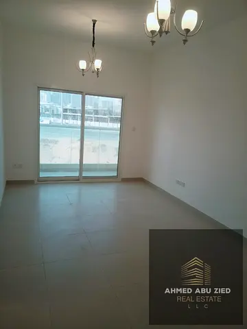 An excellent, spacious apartment featuring a comfortable, family-friendly layout. It is situated in a quiet, prime location in Al Amira Village, Ajman