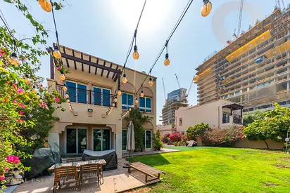 2 Bedroom + Maid Villa | Landscaped Garden