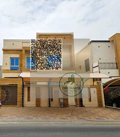 Luxury Villa 5 Master Bed + Maids room +Huge Majlis Prime Location