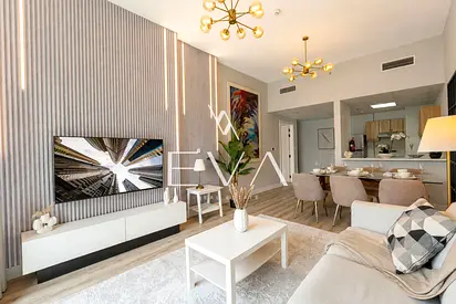 FULLY FURNISHED | UPGRADED | RENOVATED