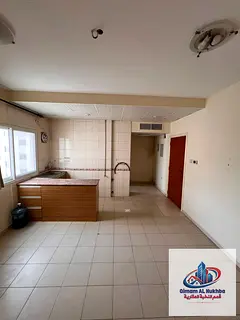 Al Majarra Studio Deal | Opposite the Park Near Corniche & Beach | American Kitchen | Super Deluxe