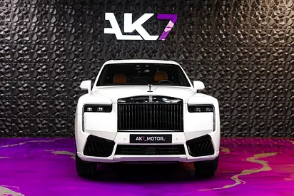 2022 Rolls-Royce Cullinan Black Badge - GCC Specs