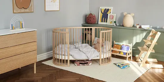 Stokke grow with me bundle cot to bed (Ages 0- 9 yrs) Natural Wood Colour