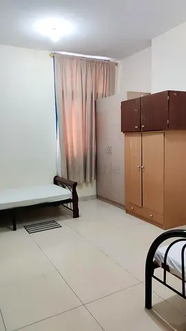 BED SPACE IN SHABIA 12