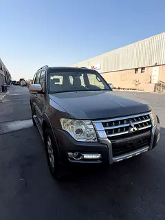 2018 Mitsubishi PAJARO