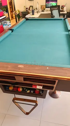 8 feet knight shot turbo return ball used pool billiards table is for sale