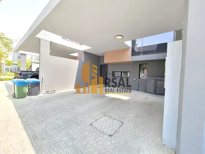 Luxurious spacious 2 Bedroom Townhouse with maid // All Amenities