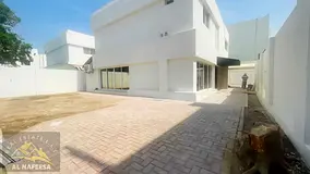Fully Independent Corner 4-Bedroom Villa | Al Garhoud | AED 250,000