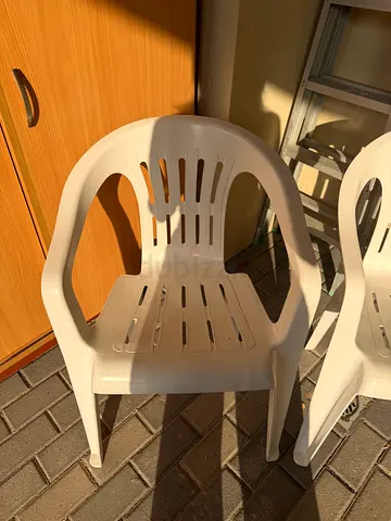 Plastic tables