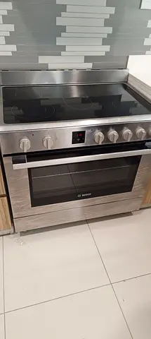 Bosch stainless steel electric range with oven - good condition