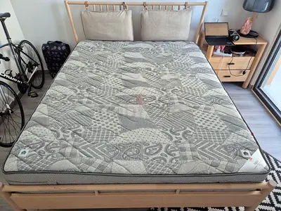 Mattress and Bed Frame UAE Queen Size
