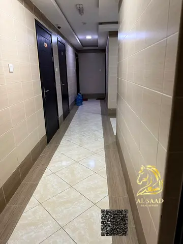 🏢✨ **للبيع غرفة وصالة في قرية الأميرة – عجمان**