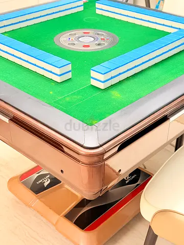 Mahjong set with folding table — used, ready to play