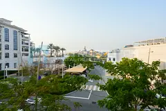2BHK w/ Laundry|Community Water World View|Vacant