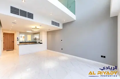 Brand-New Corner 2-Bedroom Villa for Rent in Rukan 3 | 100 sqm Private Garden | Next to Pool & Pade
