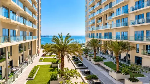 Turnkey Holiday Home | Rooftop Pool | Beach Access