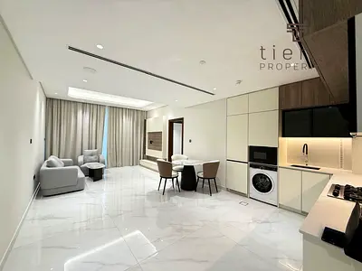 Fully Furnished/1BR Plus Study/Brand New