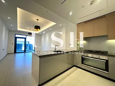 Amazing | Bright Unit | 2nd Floor | 2 plus Maide