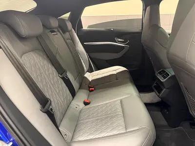 صورة مصغرة 16 لـ 2024 AUDI Q8 E-TRON