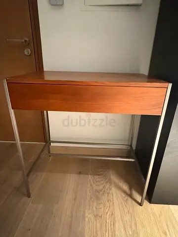 Wooden bedside table/nightstand with drawer - good condition