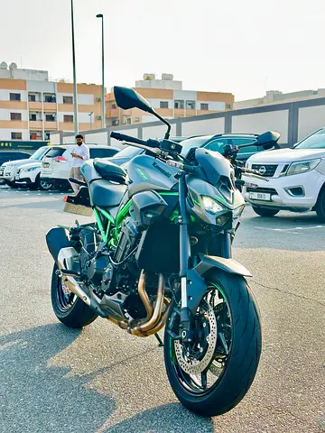 Kawasaki Z900 2025 | Only 600 km | Like New | Green/Black