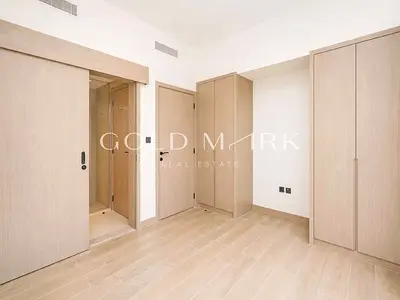 Single Row | Close To Lagoon | Appliances Included